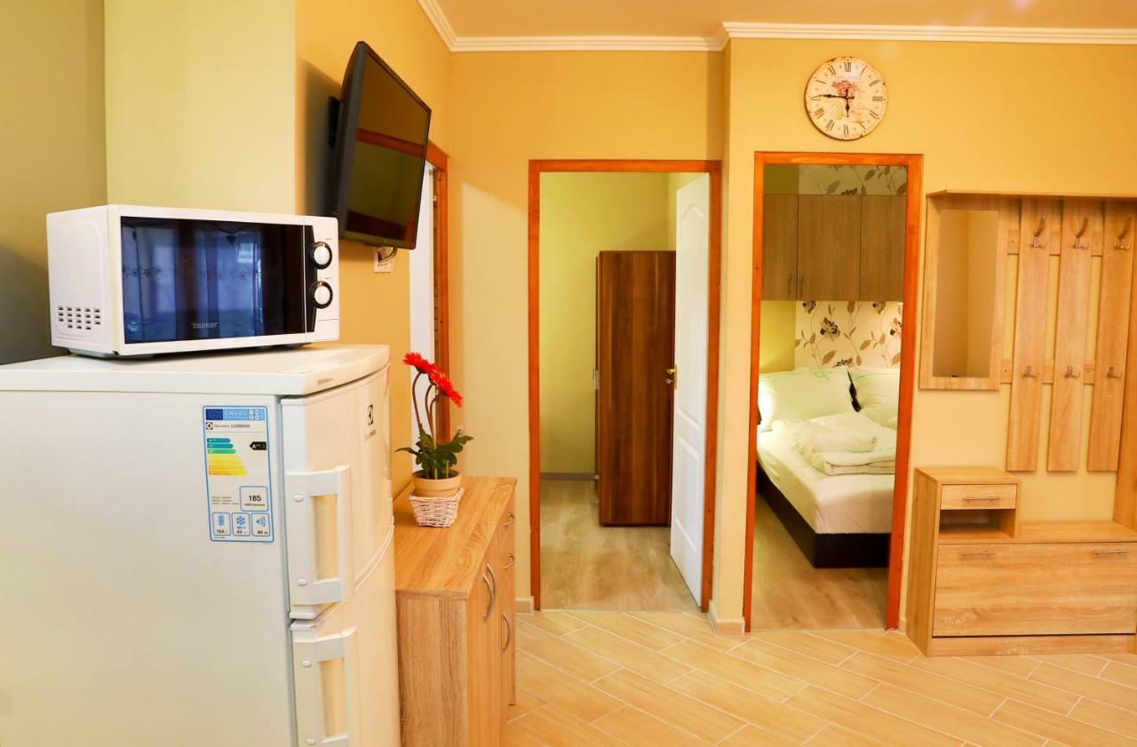 Jazmin Apartman Buzsak Экстерьер фото